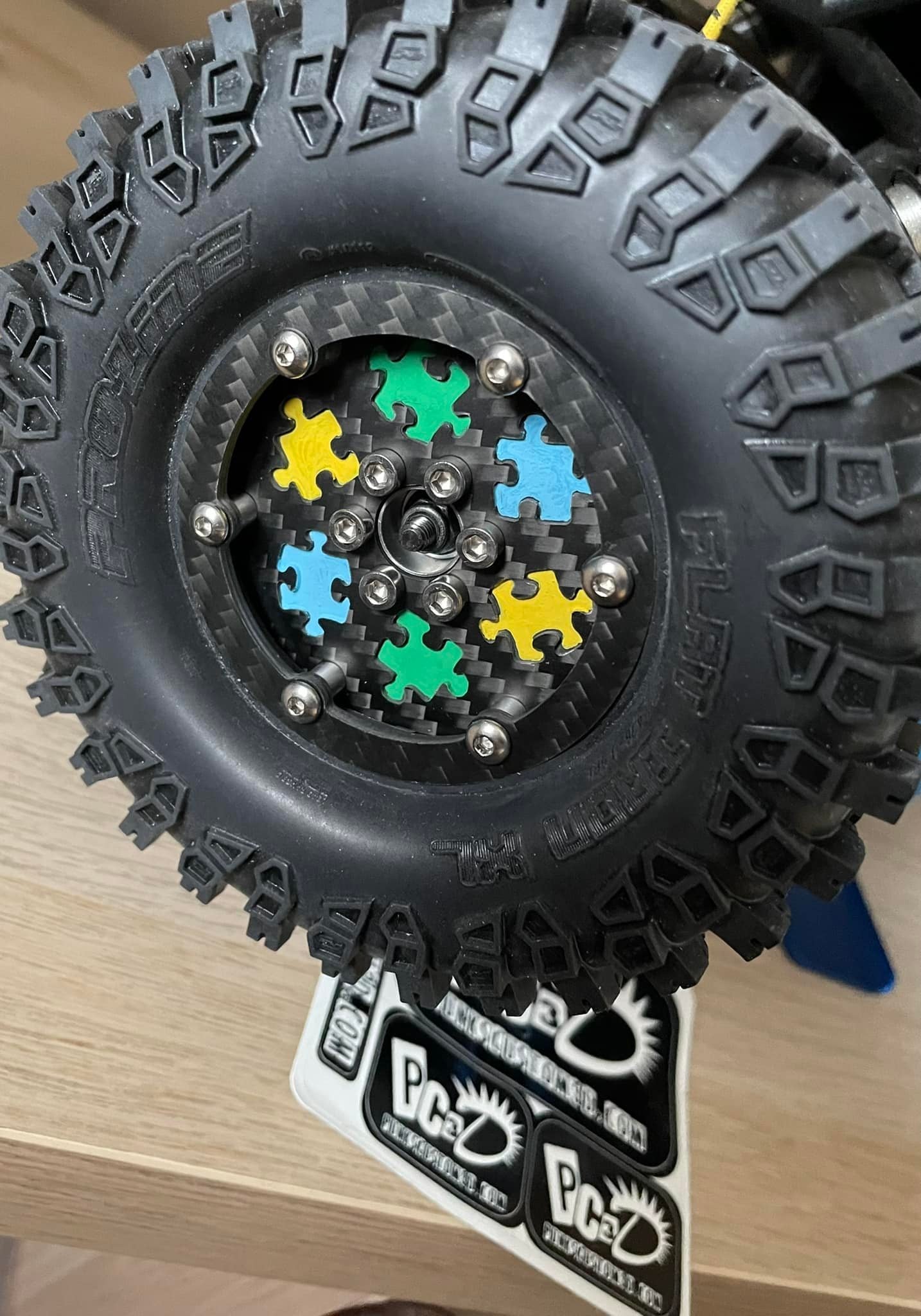 Punks Custom 3D 3 piece 1.9 Carbon beadlock wheels (set of 4) - Jigsaw Puzzle