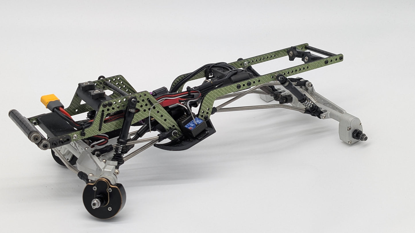 GCRC Caiman BLACK FLATTAIL UK2/3  - Chassis rails (x2) Carbon Fibre