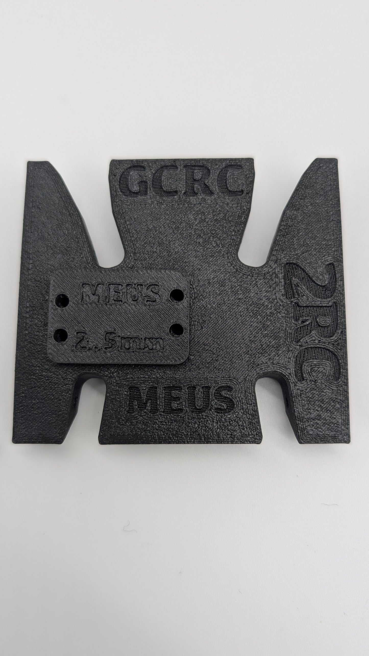 Caiman Black / Flattail 75mm UK2/3 angled Skid for a MEUS OD LCG Trans by 2RC