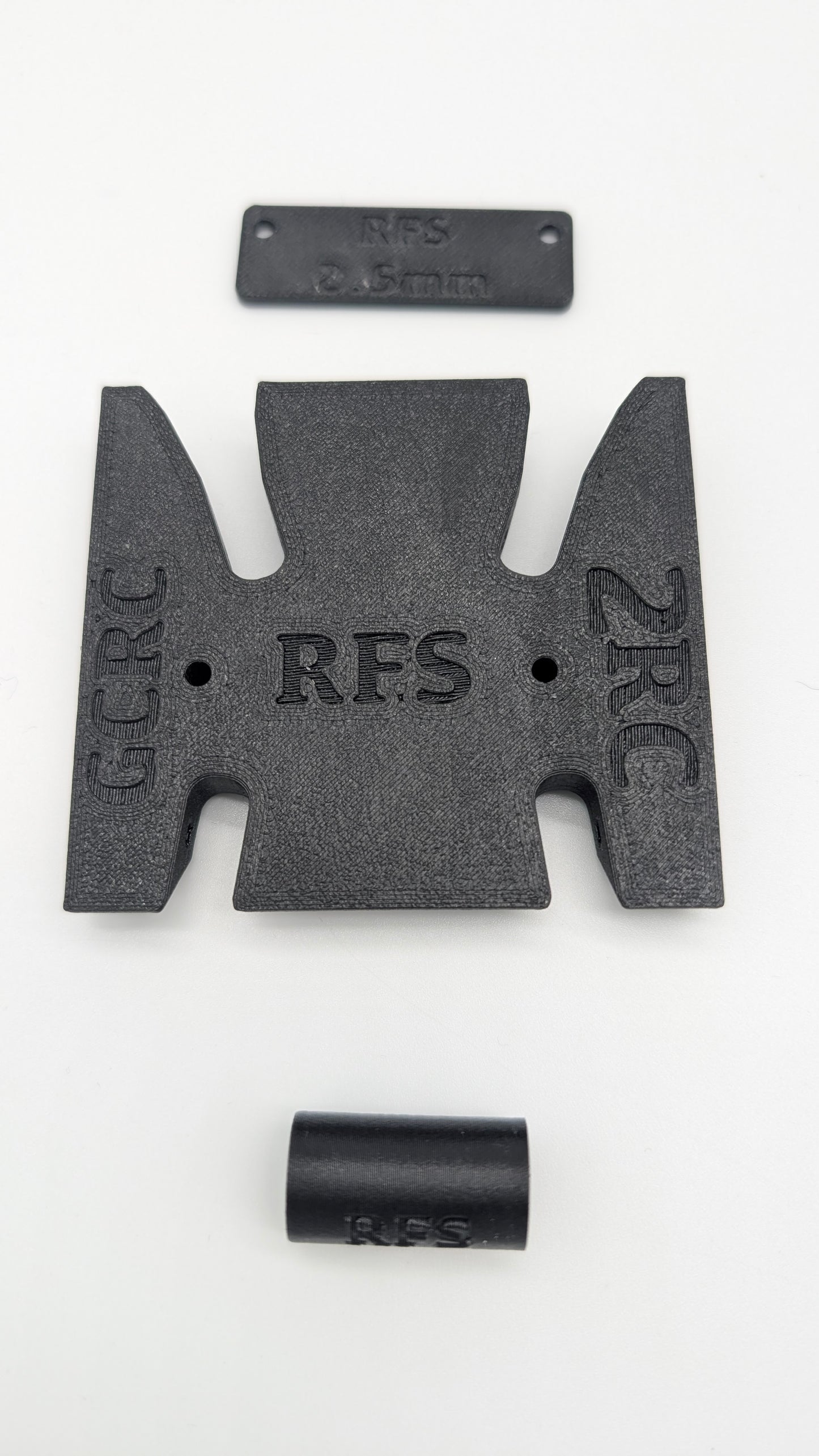 Caiman Black / Flattail 75mm UK2/3 angled Skid for a Reefs RC XPT3 Trans by 2RC