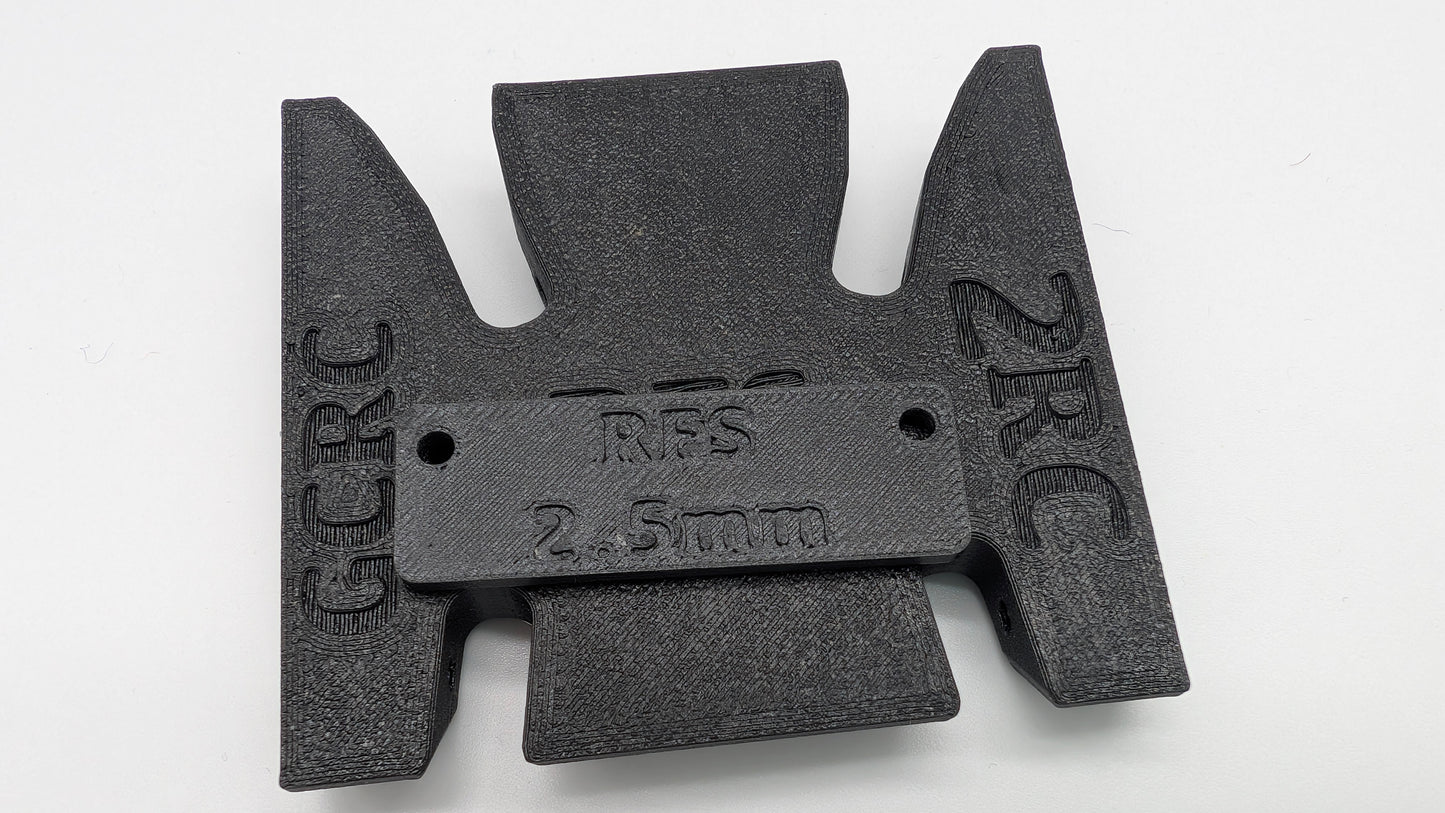 Caiman Black / Flattail 75mm UK2/3 angled Skid for a Reefs RC XPT3 Trans by 2RC